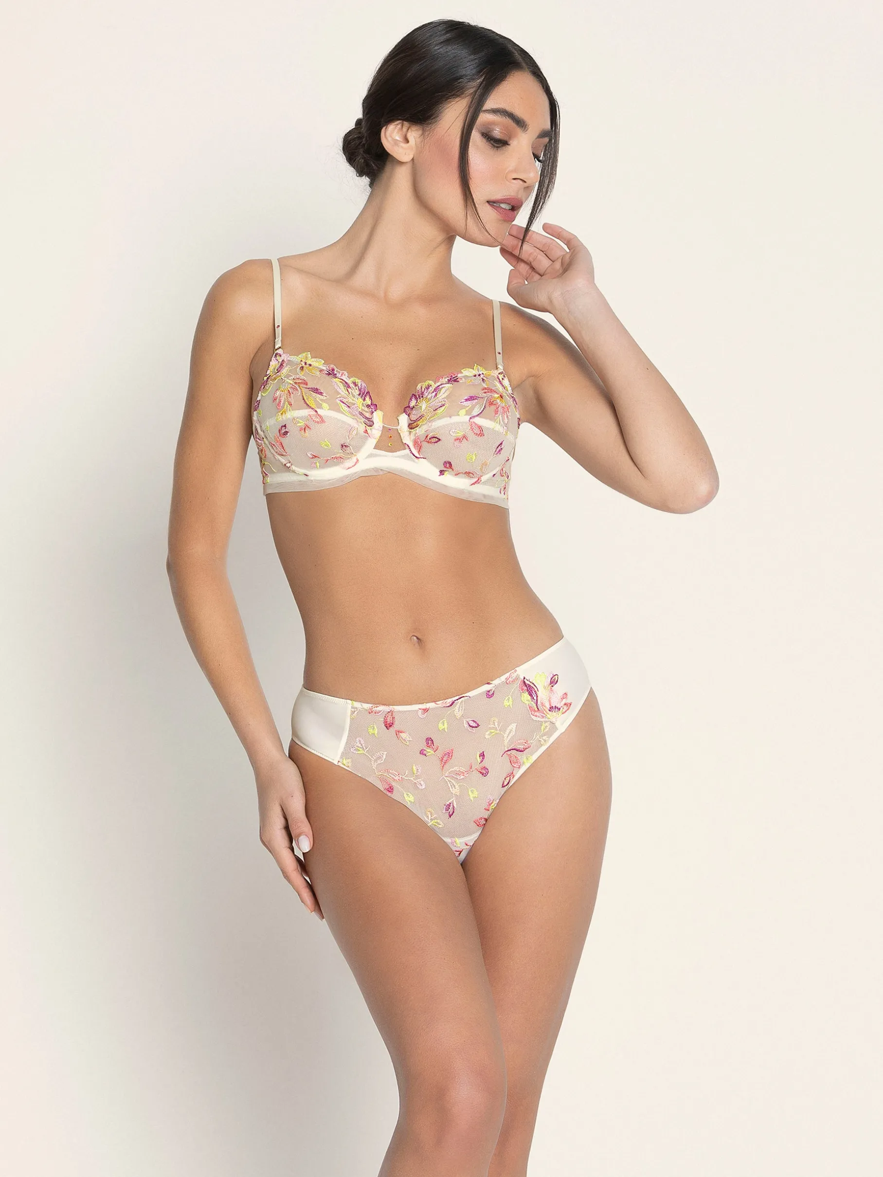 Soutien-gorge armature