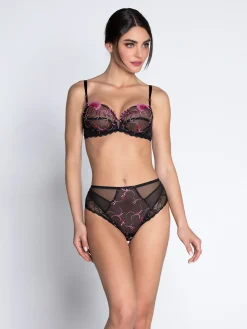 Soutien-gorge armature