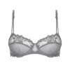 Soutien-gorge corbeille