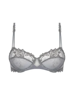 Soutien-gorge corbeille