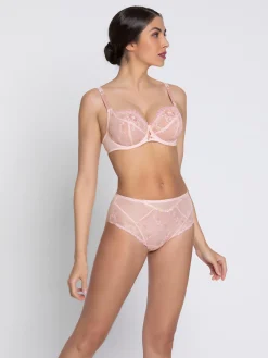 Soutien-gorge corbeille