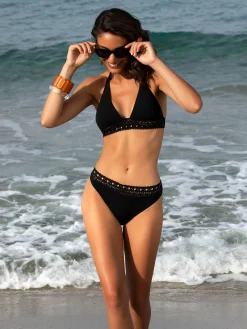 Soutien-gorge triangle