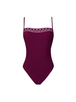 Une pièce bustier